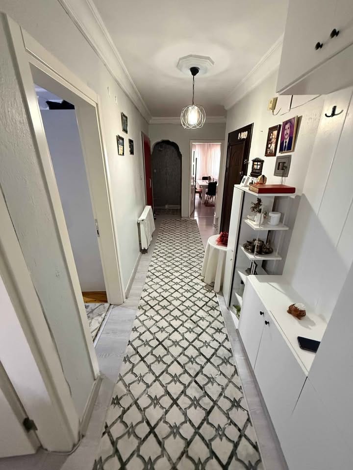 Denizli Pelitlibağ Mahallesi’nde Satılık 3+1 Geniş Daire | 180 m²