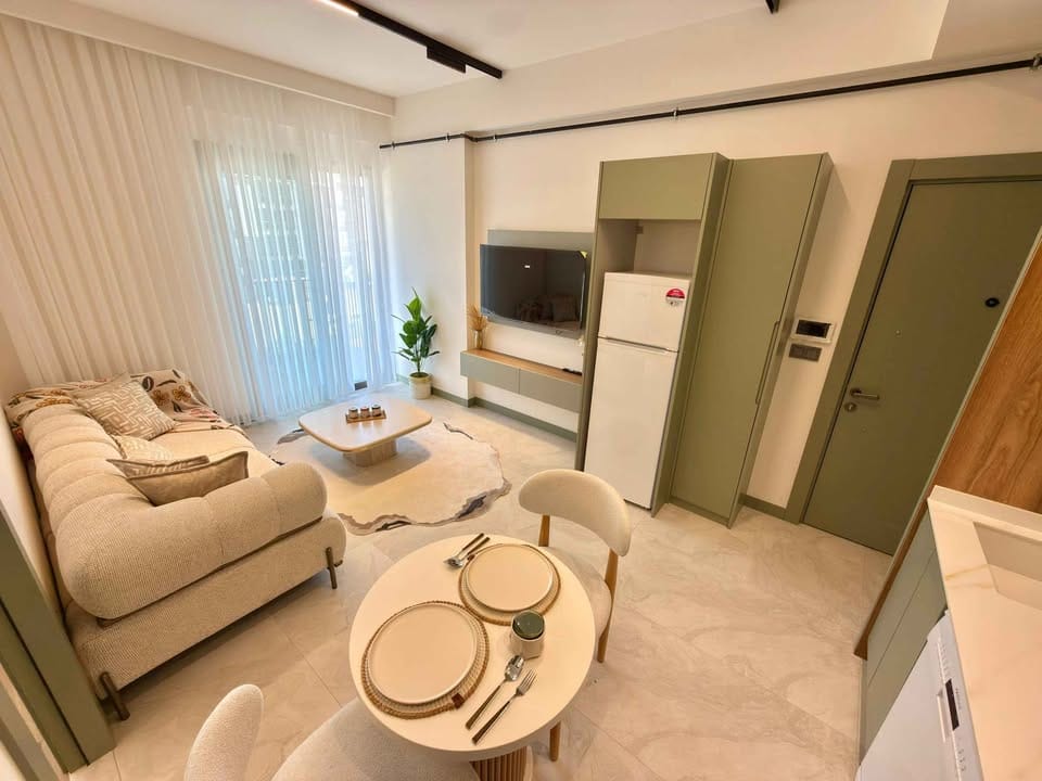 Karahasanlı Mahallesi’nde Satılık Eşyalı 1+1 Suit Apart | Hastanelere Yakın