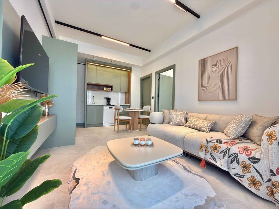 Karahasanlı Mahallesi’nde Satılık Eşyalı 1+1 Suit Apart | Hastanelere Yakın